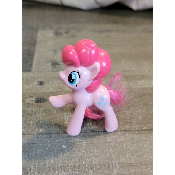 Pinkie Pie MLP My Little Pony toy figure - Picture 1 of 4